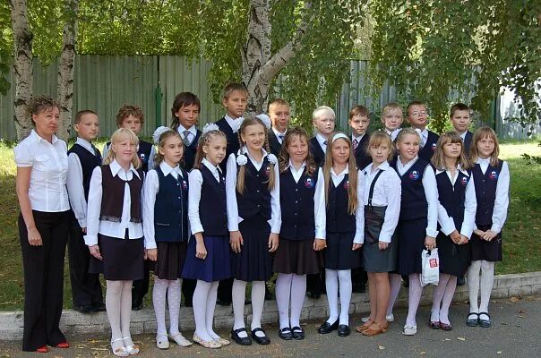 Школа 51 инн. Школа 145 Новосибирск. 51 Школа Новосибирск классы. Школа номер 145 Пермь. Школьная форма 145 школа.