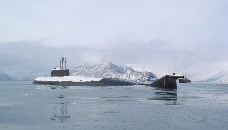 усталая подлодка аккорды. усталая подлодка из глубины идет домой. маршал усталая подлодка. девиз подводной лодки. лодка диким давлением сжата.