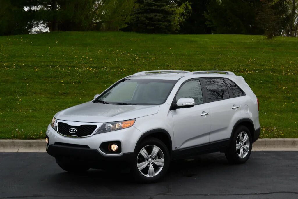 Купить б/у Kia Sorento II 2.4 AT (175 л.с.) 4WD бензин автомат в Нижнем Новгород