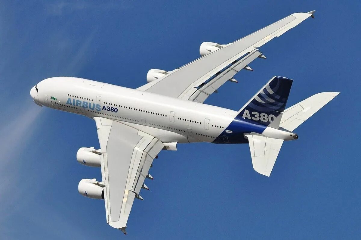 Airbus a380. Самолёт Airbus a380. Пассажирский самолёт Аэробус а380. АН 380. А380 Neo.