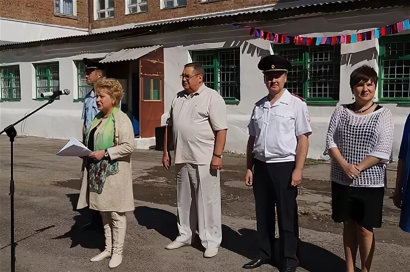 Школа интернат 11 гуково. Школа-интернат 12 гуково. Школа интернат гуково. Школа 1 гуково. Школа-интернат 12 гуково.