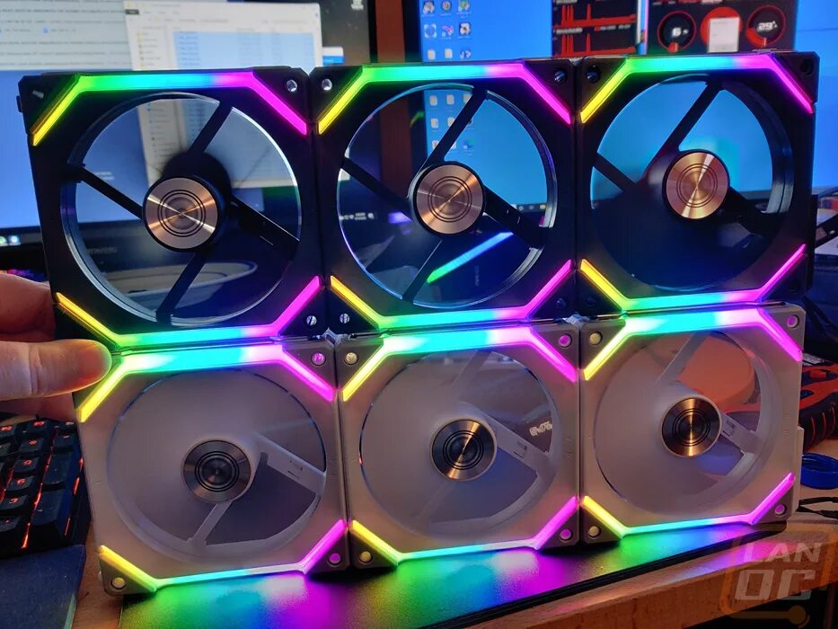 Uni fans sl infinity. Uni Fan sl120. Lian li Uni sl120. Lian li UNIFAN sl120. Вентилятор Lian li Uni Fan sl120.