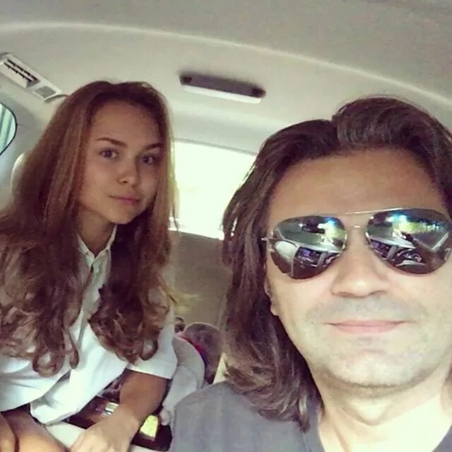 Дмитрий Маликов стал неузнаваем на фоне слухов о разводе KP.RU:Комсомольская пра