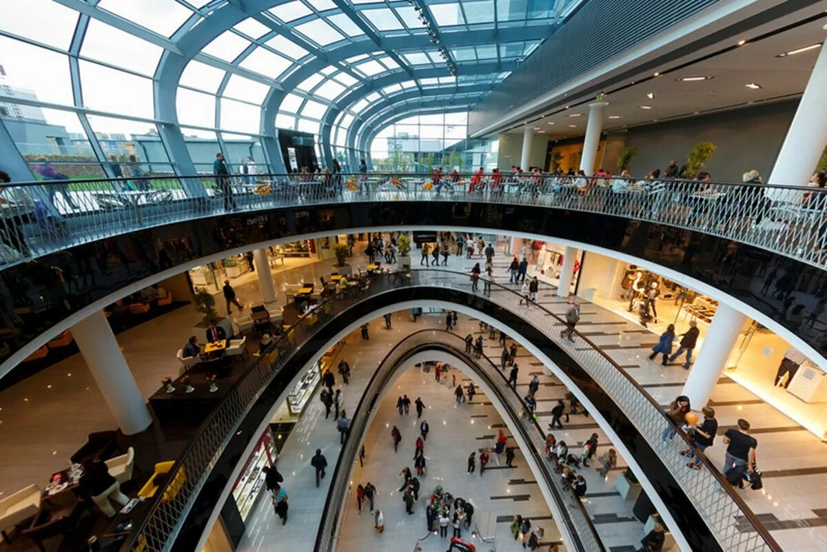 Торговый центр central. Торговый центр европа. тц в братиславе. торговый центр токио. шоппинг в европе.