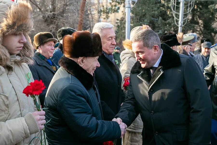 Волгоград областной совет ветеранов. Совет ветеранов Волгоград Назаров. Совет ветерановволгорад. Совет ветеранов александров