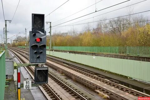 Светофор железнодорожный перевод