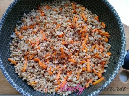 Приготовление гречки с луком и морковью
