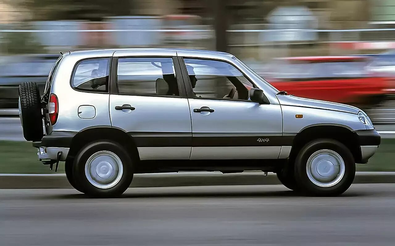 Машина шеви нива. Chevrolet Niva 2002. Chevrolet Niva 1. Шевроле Нива 1998.