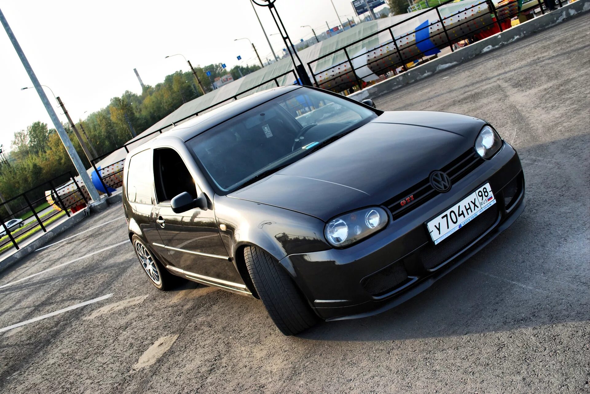 Номер тюнинг. Volkswagen Golf 4 GTI черный. Volkswagen Golf GTI mk4. VW Golf 4 Tuning. Volkswagen Golf 4 Tuning.