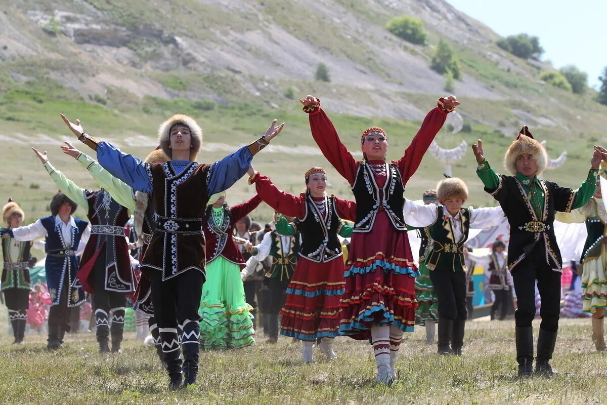 Национально культурная личность. Башкортостан Башкирский народ. Народы Башкортостана башкиры. Народы Урала башкиры. Башкиры коренной народ Республики Башкортостан.