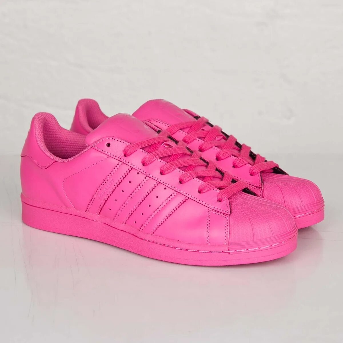 Розовые кроссовки мужские. Adidas Superstar женские розовые. Adidas Supercolor. Адидас Superstar женские. Adidas Superstar Pink.