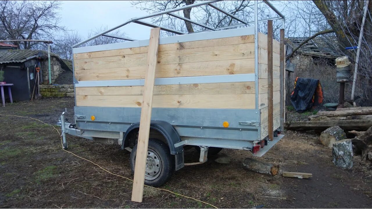 Прицеп мп. Самодельный прицеп скотовоз. легковой прицеп скотовоз. скотовозка из легкового прицепа. самодельный прицеп для перевозки скота.