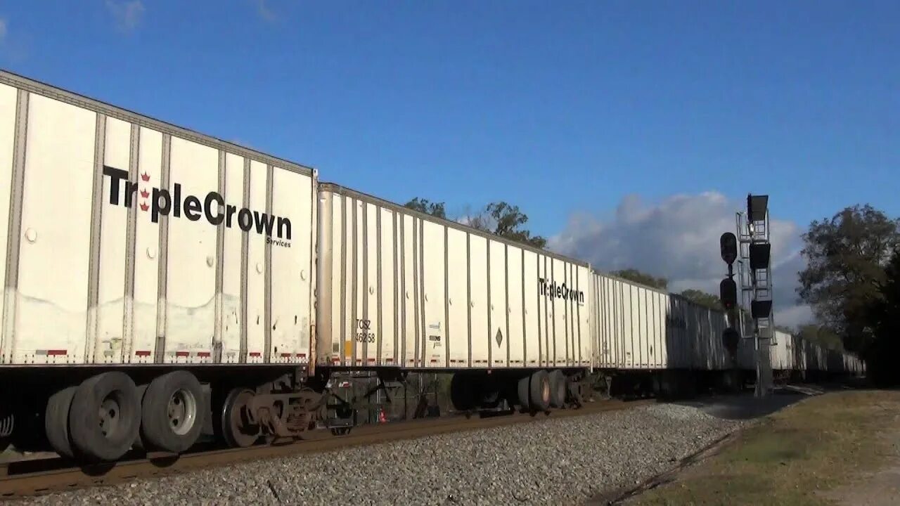 Train trailers. Прицеп b train. роудрейлеры. поезд с прицепами с силикатной. 53’ rail trailer.