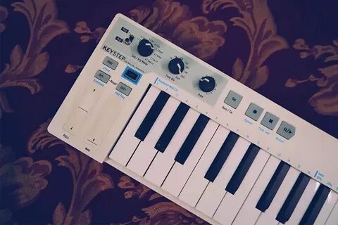 Миди клавиатуры studio