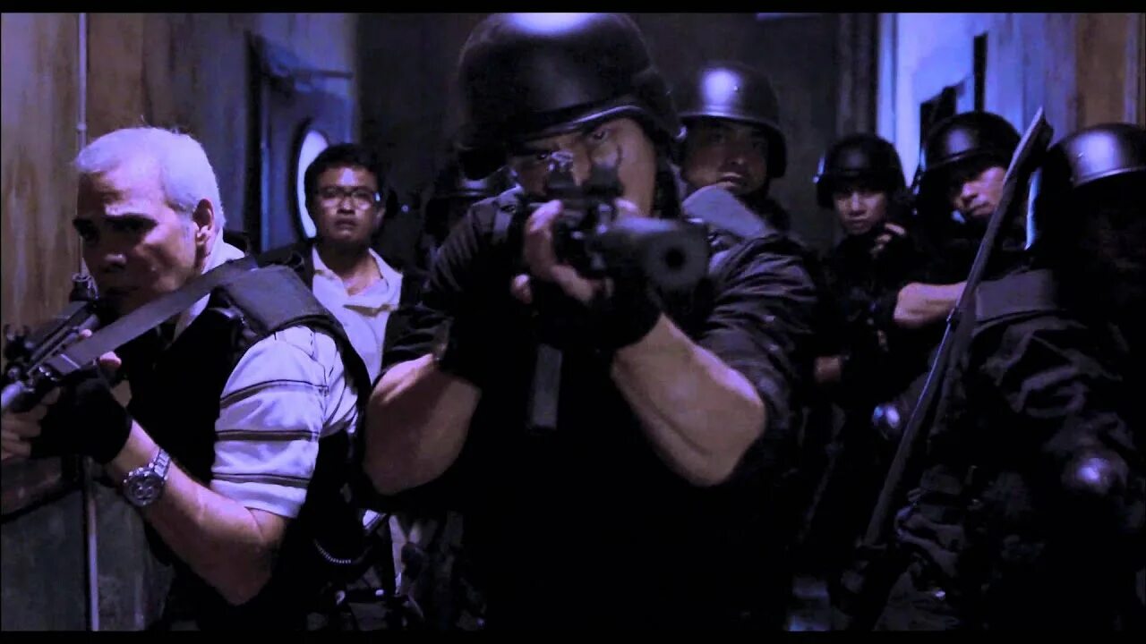 Raid action. Рейд 2011. the raid redemption.