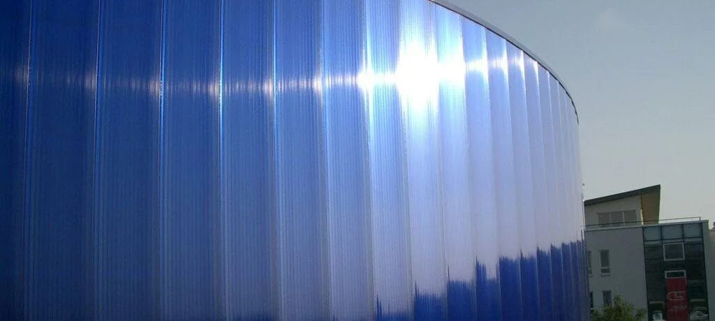 Кубы из поликарбоната. Стеклопластик листовой зеркальный. Зеркальный забор из поликарбоната. Зеркальный поликарбонат. Зеркальный монолитный поликарбонат.