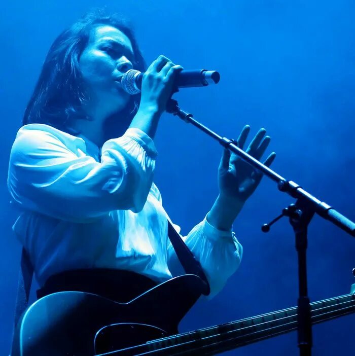 Class of 2013 mitski. Mitski певица. mitski be the cowboy. митски альбом. митски ноубади.