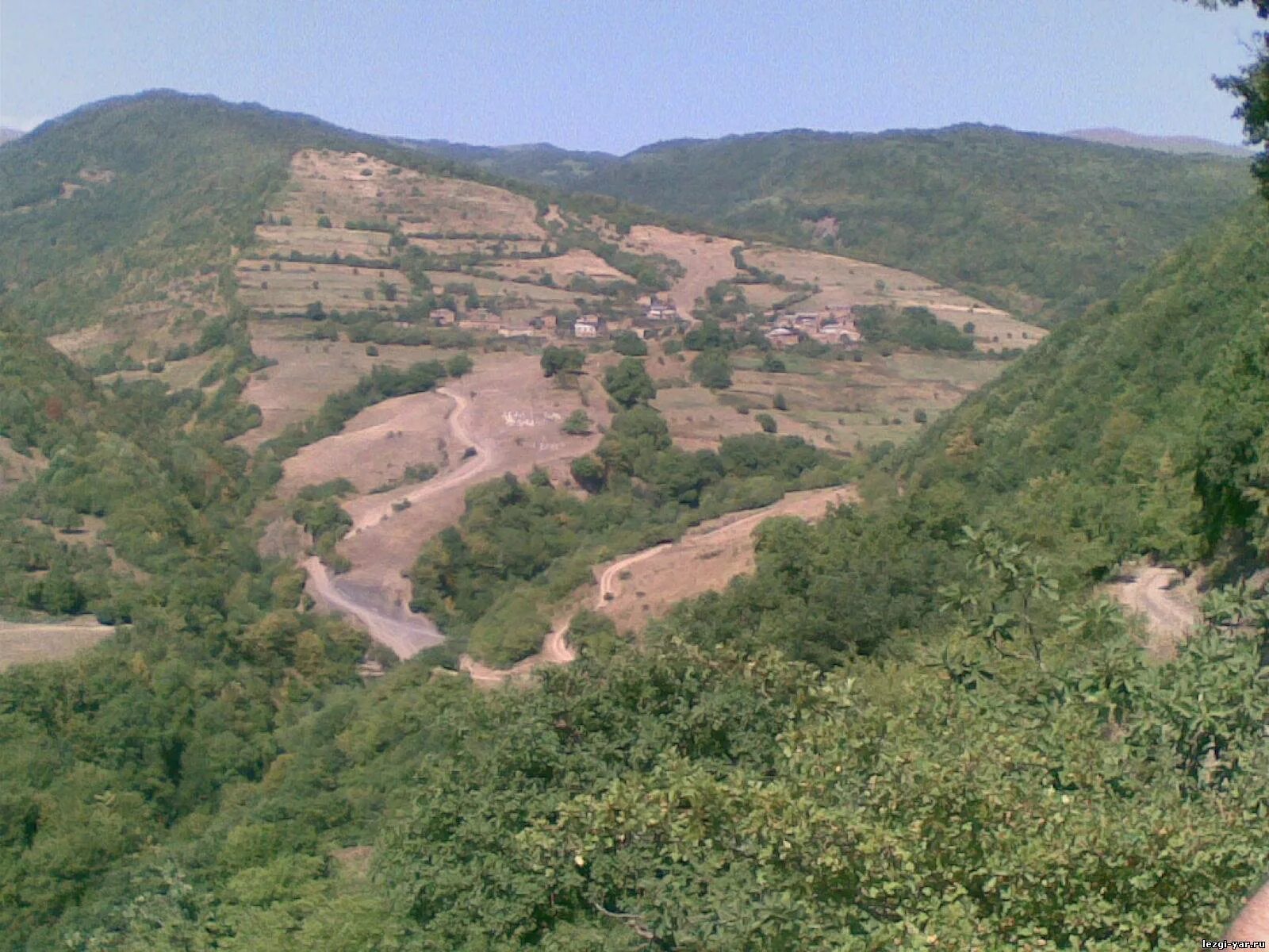 Асп село хпюк. Цмур село в дагестане. Озеро уч-кёль горный алтай. Село келе. Озеро улькенкарой северный казахстан.