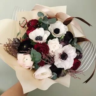 Какие цветы подарить женщине скорпиону