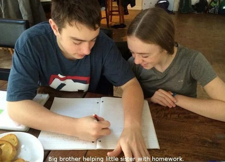 Siblings help. Sister helped my brother. Борьба с сестрой. Brother. Brother.