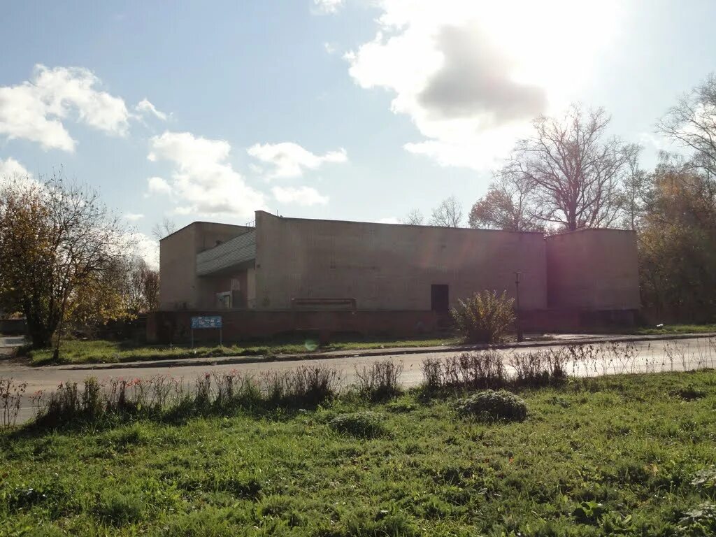 воскресенск новлянск. воскресенск (воскресенский район). воскресенск фонтан дельфин. торговый комплекс центральный воскресенск. г.