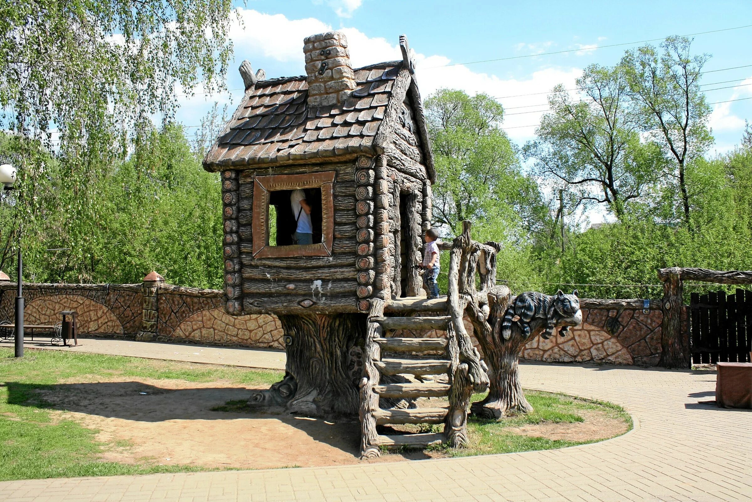 Парк 3 богатыря город козельск. Фото парка в козельске. Фото парка в козельске. Фото парка в козельске. Козельск детский парк три богатыря.