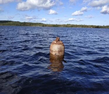 Вода в ладожском озере
