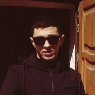 Ваня белый