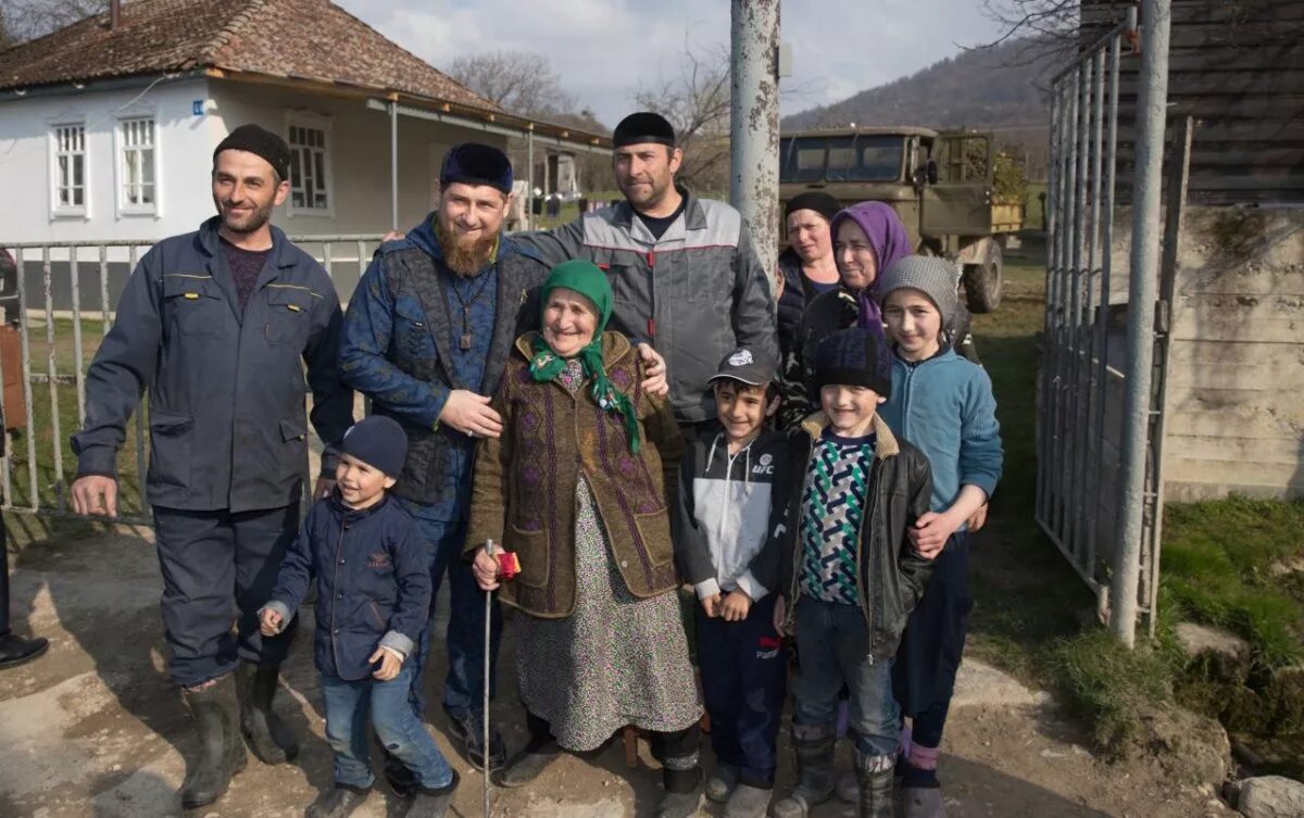 Погода чеченской республики сегодня. Село Дарго Веденский район. Дарго Веденский район Чеченская Республика. Село Белгатой Веденский район Чеченская. Дарго село в Чечне.