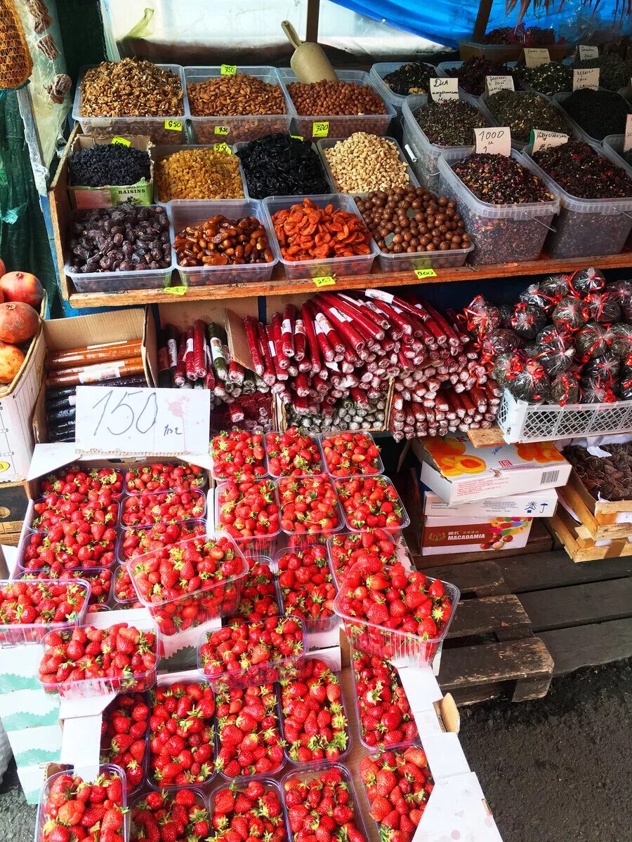 Где в адлере вкусно и недорого