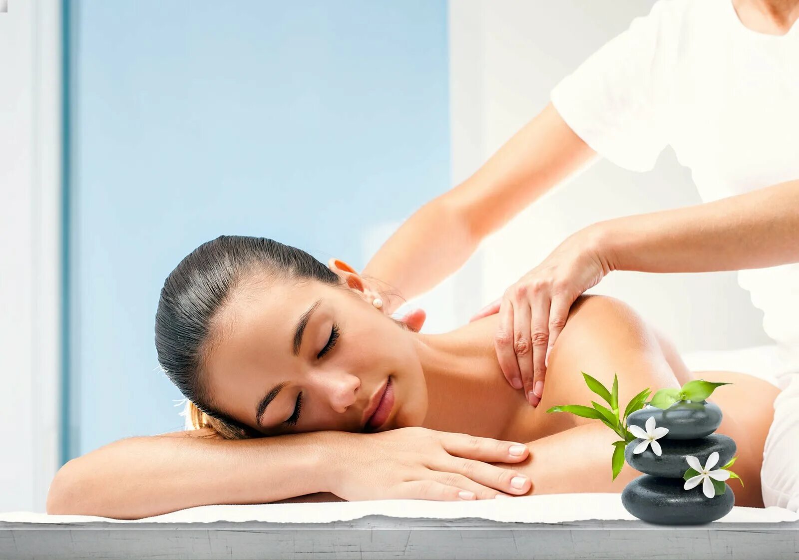 Style massage. Массаж картинки. Оздоровительный массаж. Массаж лечебный оздоровительный. Массажист.