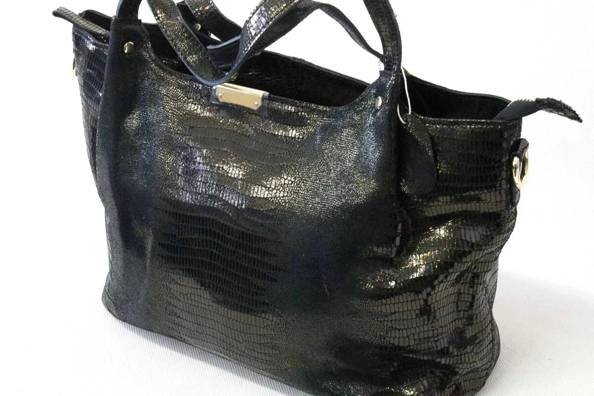 Натуральная лазерная кожа. Сумки женские из лазерной кожи. Материал похожий на кожу. Сумки женские из лазерной кожи. Женская кожаная сумка синяя.