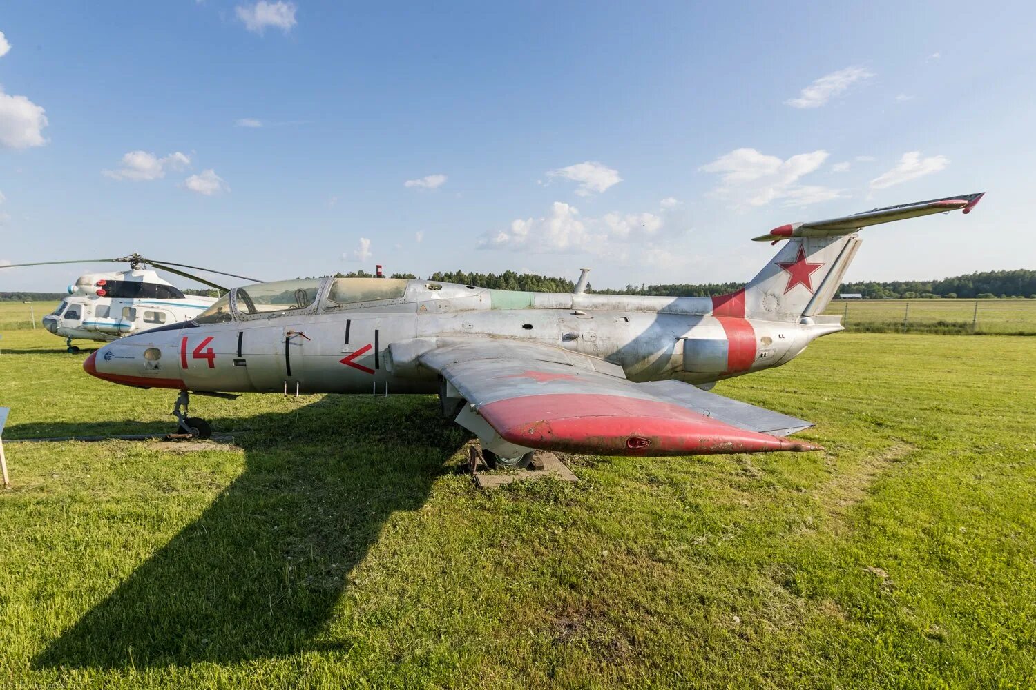 Л-29 Дельфин. Аэро л-29 Дельфин. Л-29. Л-29 Aero l-29 «Delfin».