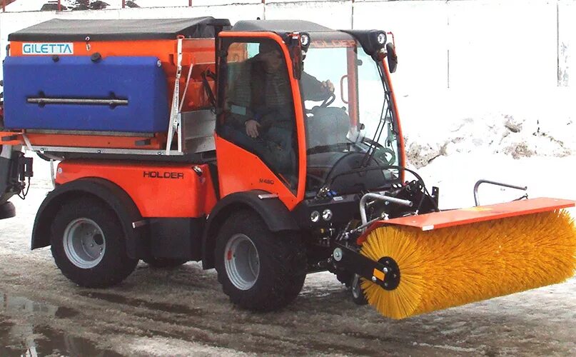 Коммунальная машина ausa m350. Погрузчик jcb 175. Уран машина разминирования. Подметальная щетка холдер s 990. Универсальные техника.