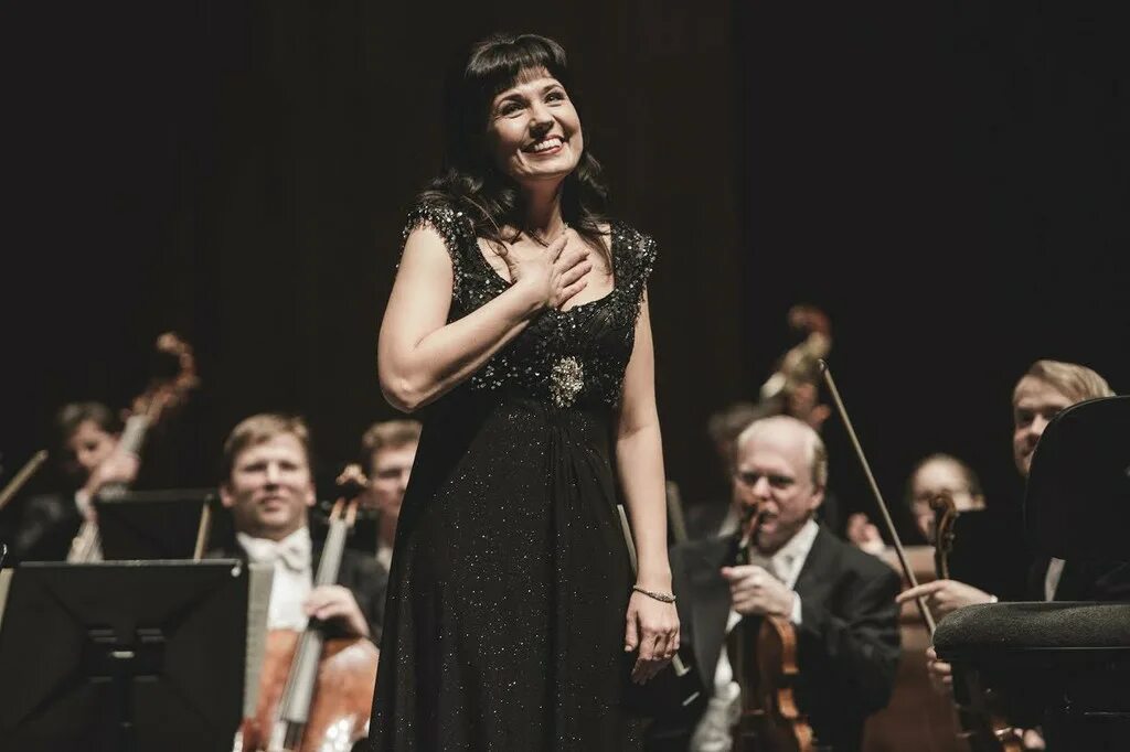 Петь бельканто. Оперные певцы владеющие бельканто. Исполнение бельканто. Петь бельканто. Мастера belcanto.