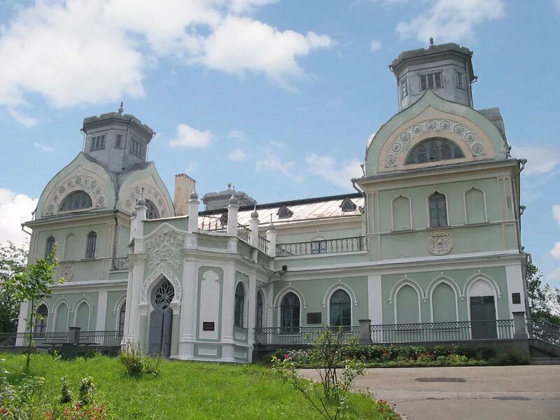 Корсунь-шевченковский черкасская область. Корсунь шевченково. Жашков черкасская область автобусная станция. Река рось корсунь. Шевченковский.