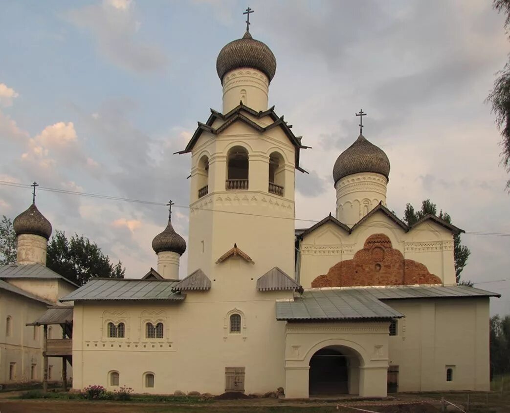 храм спаса преображения 1198 старая русса. старая русса. собор спаса преображения старая русса. спасибо преображенский монастырь старая русса. спасо-преображенский собор старая русса.