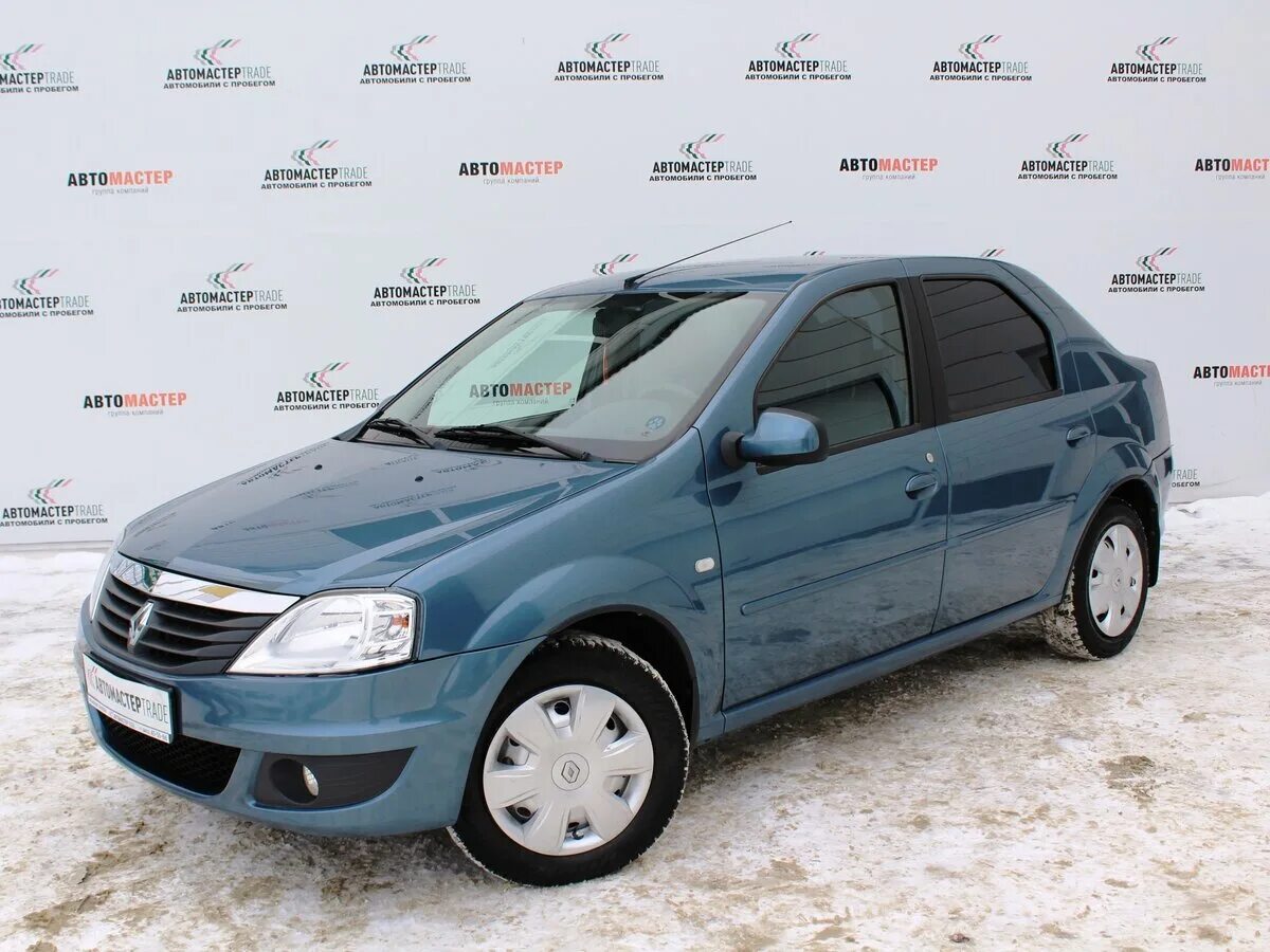 Renault logo. Рено логан 1 дорестайлинг. 4. Renault logan 2013. Рено логан 1 поколение 2008.