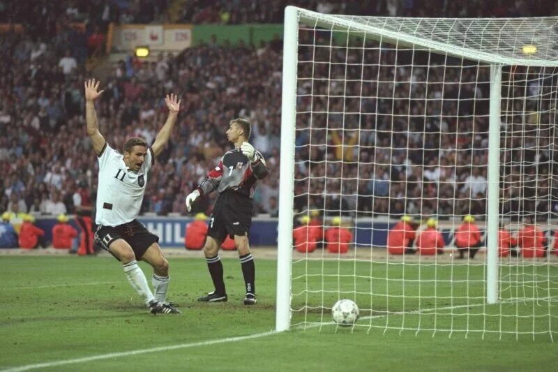 Чехия 1996. Чемпионат европы по футболу 1996 фото. Germany euro 1996. Сборная чехии 1996. Чехия 1996.