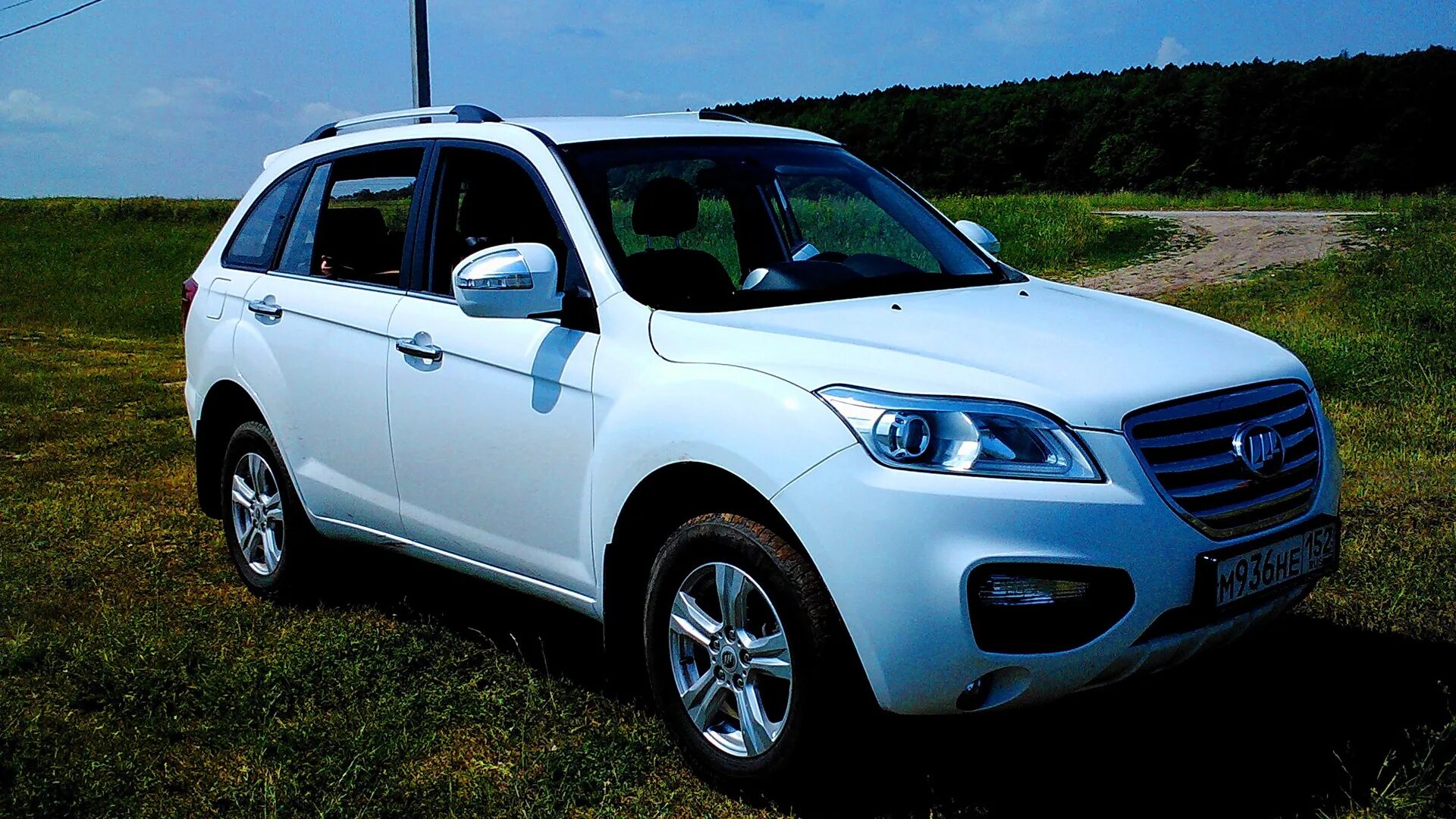 Купить лифан в новосибирске. Lifan x60. Lifan x60 2011. Лифан Икс 60. Lifan x60 белый Икс.