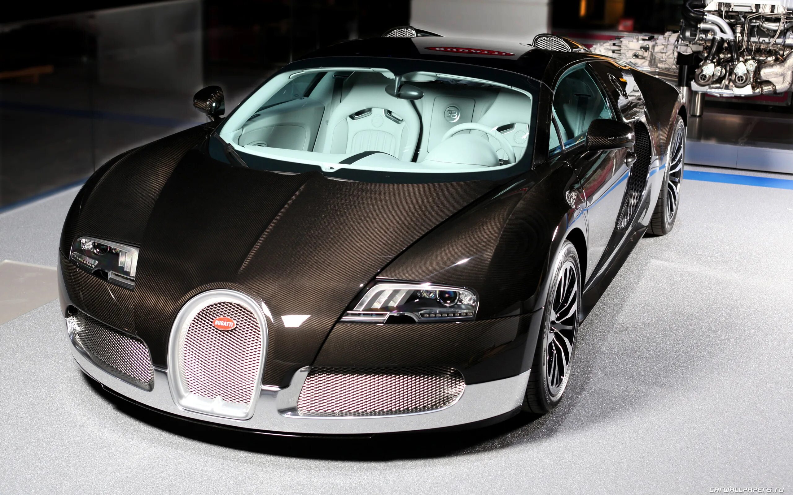 Название дорогой машины. Бугатти Вейрон 2010. Bugatti Veyron Grand Sport Grey Carbon. Bugatti Veyron 16.4 super Sport. Bugatti Veyron Roadster.