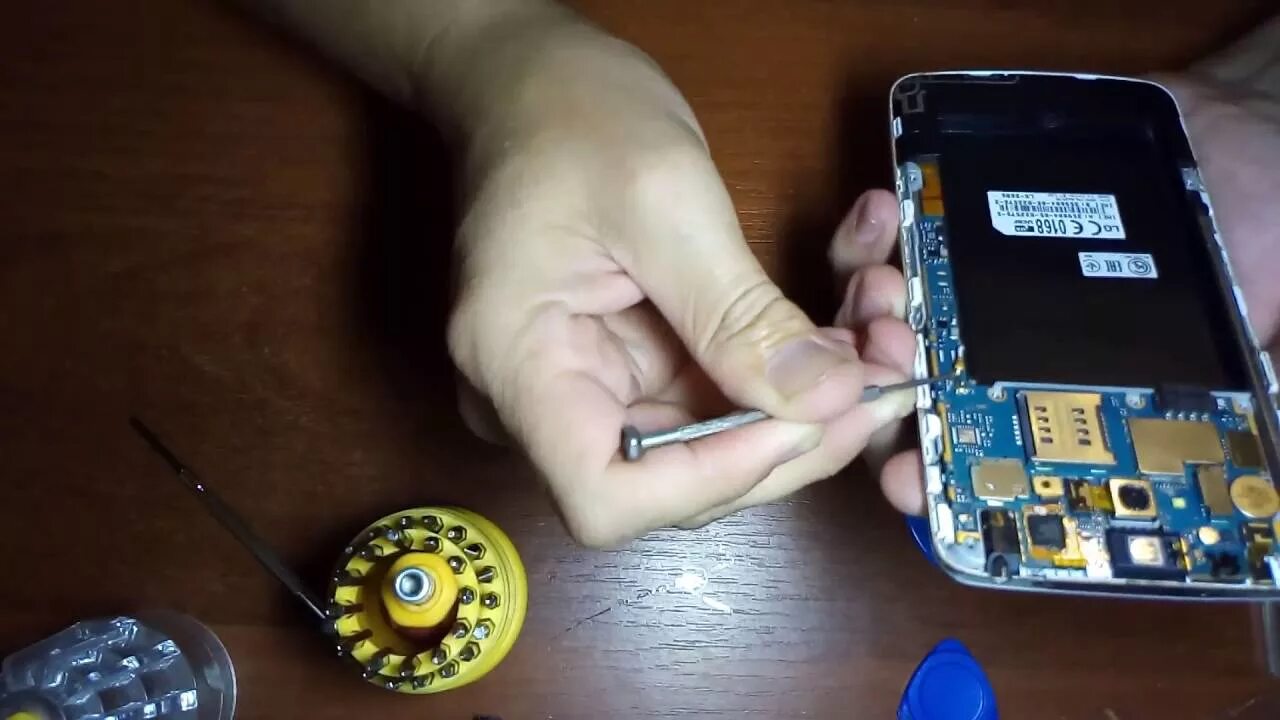 Как разобрать сенсорный телефон Как поменять сенсор на Fly IQ443 как разобрать How to change sensor on the Fly
