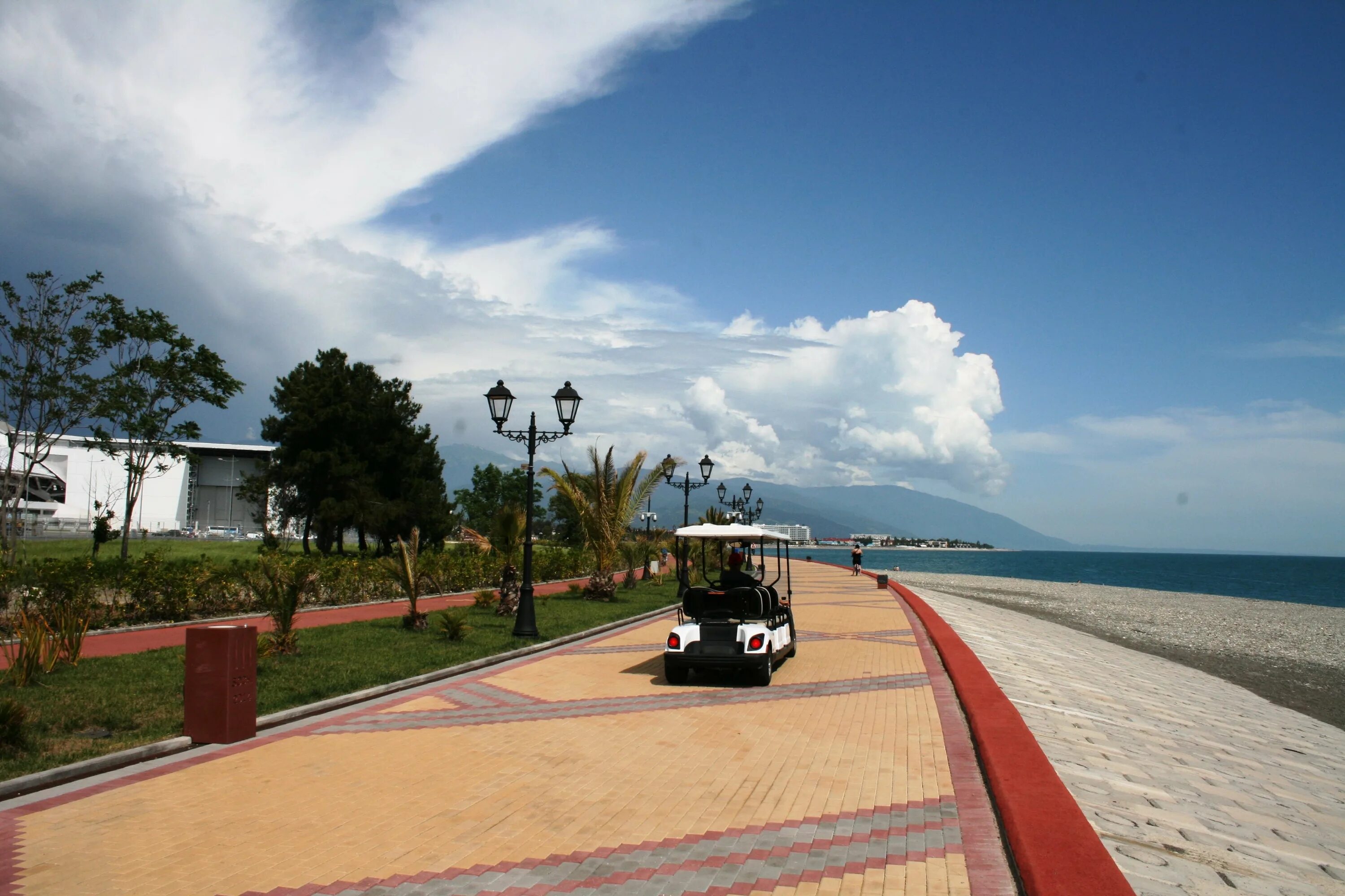 Аэропорт сочи адлер. Сочи. Отель мечта адлер 2*. Адлер в июле. Достопримечательности сочи адлер лазаревское.