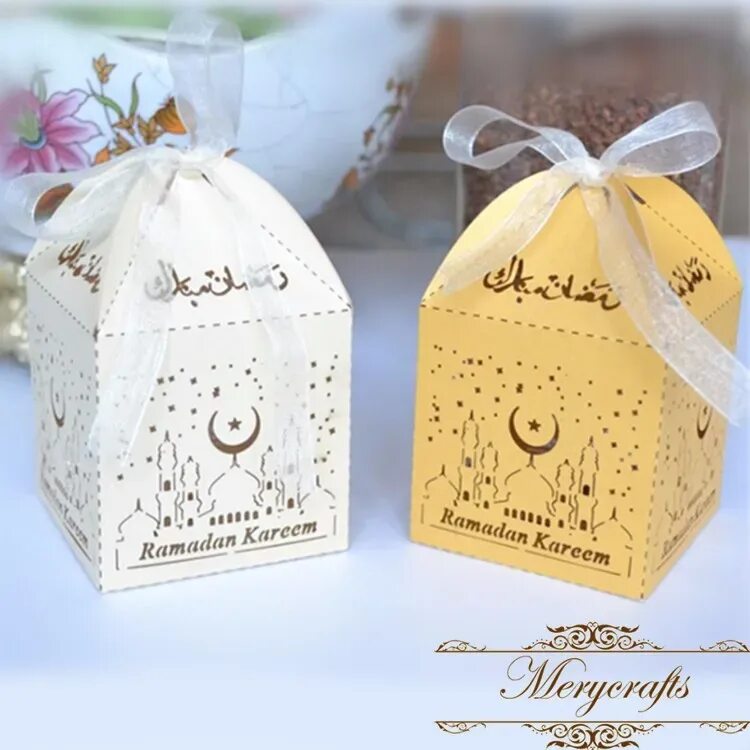 Что дарят на рамадан. Подарочные коробочки на Рамадан. Подарочная упаковка Рамадан. Коробки для подарков на Рамадан. Упаковка для подарков в Рамадан.