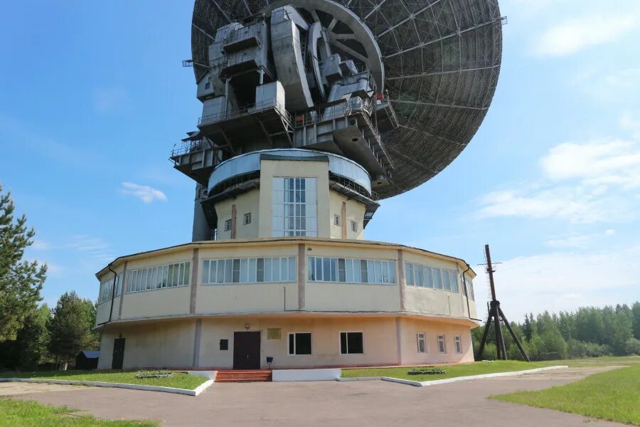 Калязинская радиоастрономическая обсерватория. Калязинская радиоастрономическая обсерватория экскурсии. Окб мэи калязин. Окб мэи медвежьи озера. Радиоастрономическая обсерватория калязин.