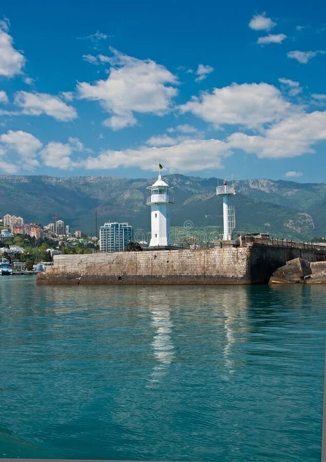 Ялтинский маяк республика крым ялта фото