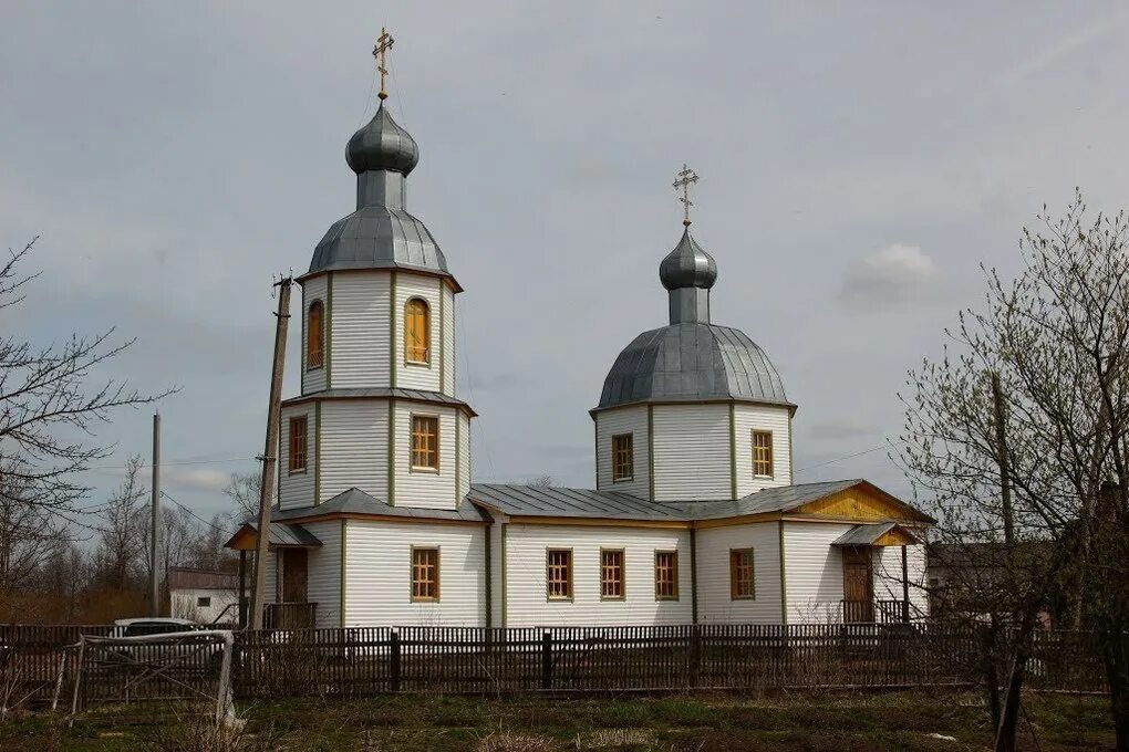 Погода в поддорье новгородской области. Храм Святой Троицы в Поддорье. Село Поддорье Новгородской области. Церковь Поддорье. Поддорье Новгородская область Поддорский район.