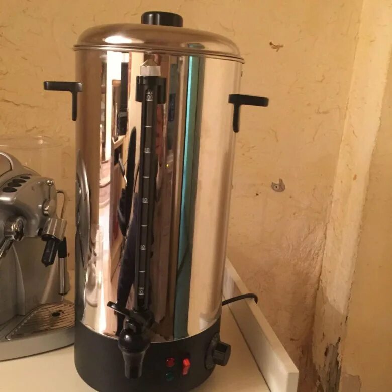 Электрокипятильник ksitex ml-15d 16l. Термопот 20 литров. Термопот 10 литров. Willmark wwb-1021s. Термопот скарлет 3,3 л.