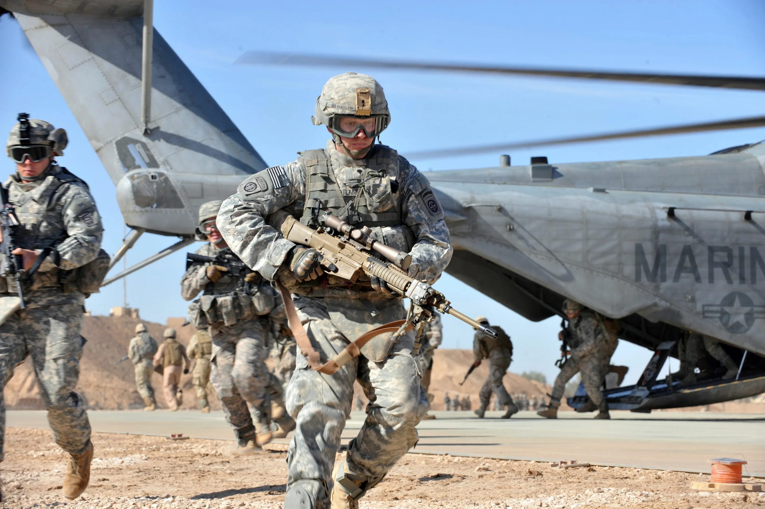 Нато высадились. 82 Airborne Division в Ираке. 101-Й воздушно-десантной дивизии США. Солдаты армии США. Солдат США.