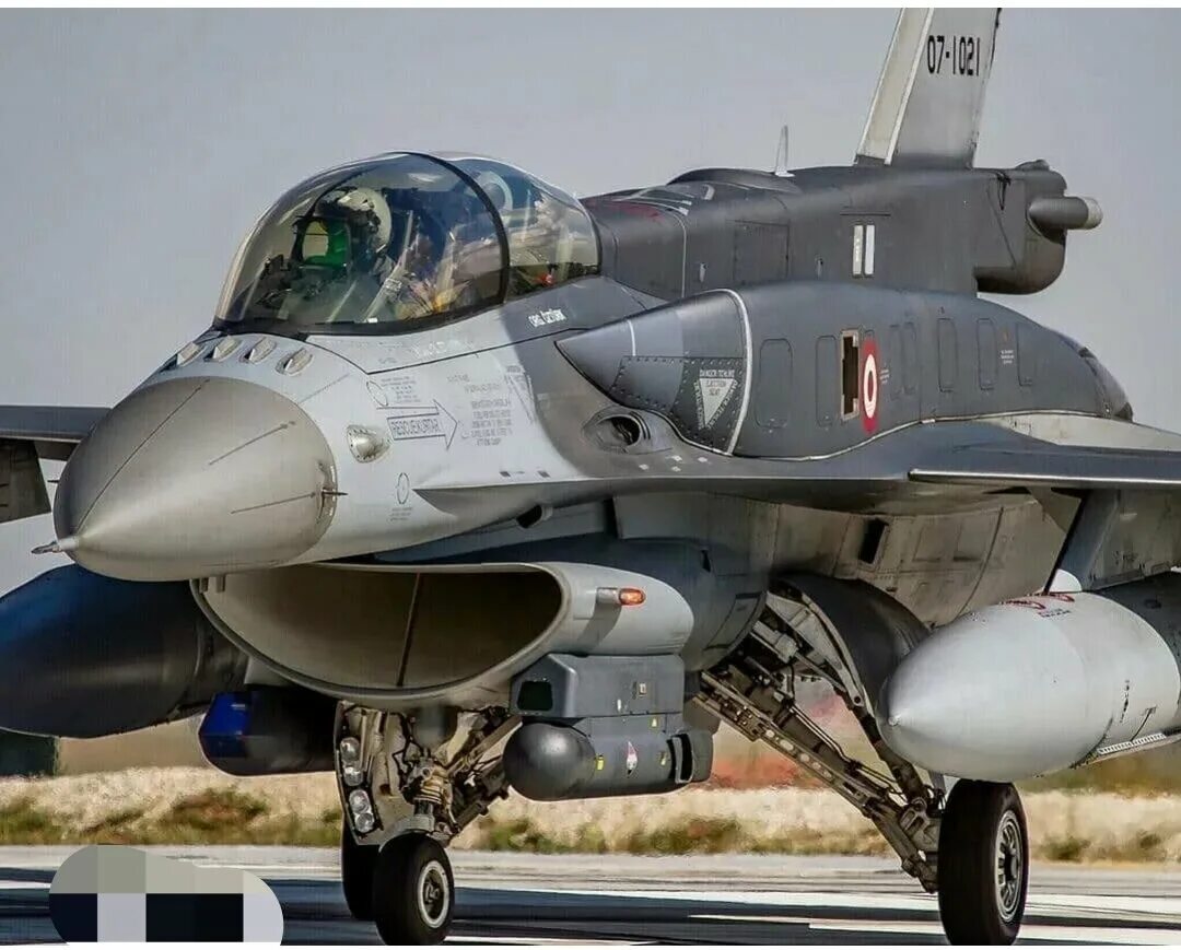 F 16 block. F-16 viper. f 16 block 70 viper. f-16 block 70. f-16v block 70/72.